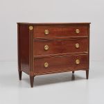 1109 7643 CHEST OF DRAWERS